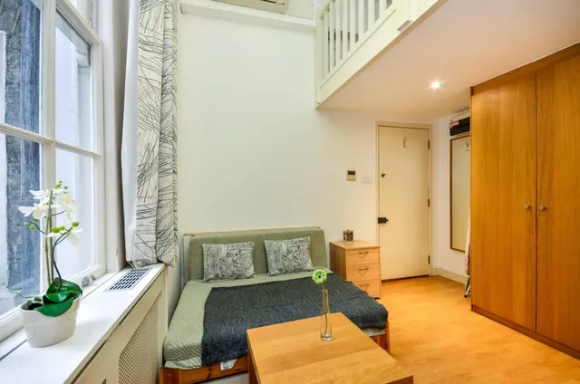 Gloucester Street, London, SW1V, photo 2