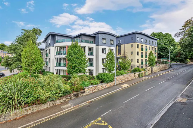 St. Clements Hill, Truro, TR1, photo 1