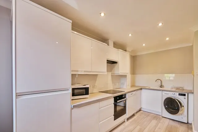 Symphony Court, Birmingham, B16, photo 2