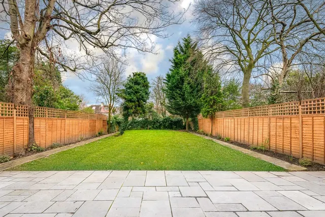 Photo 2 — Willesden Lane, London NW2 5RE