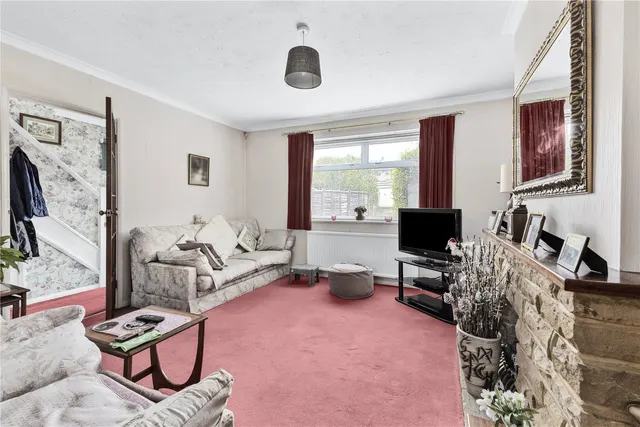 Sherwood Road, Knaphill, GU21, photo 3