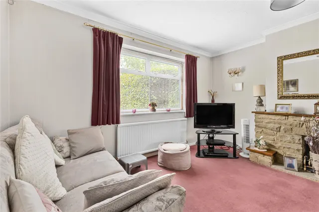 Sherwood Road, Knaphill, GU21, photo 2