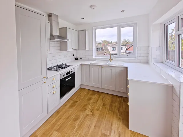 Priory Close, Daventry, NN11, photo 2