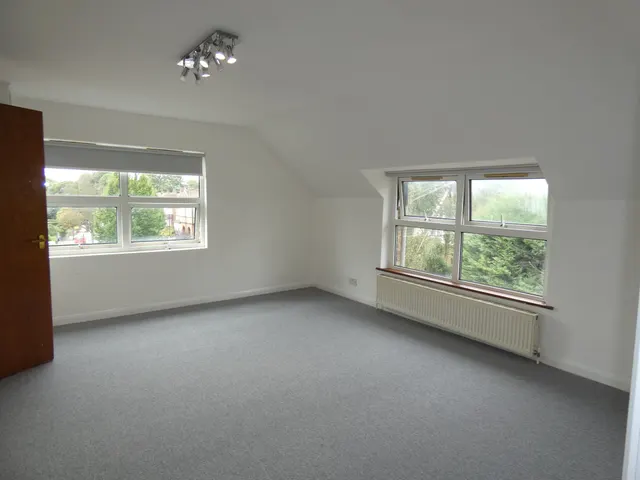 Church Road, Hanwell, London, W7 3BH, photo 1