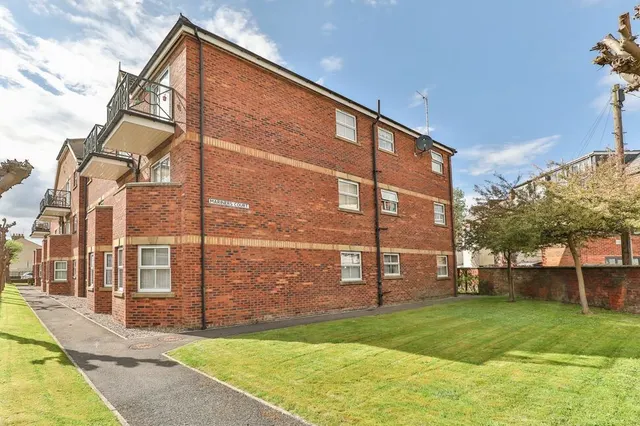 West Street, Bridlington, East Yorkshire, YO15, photo 1