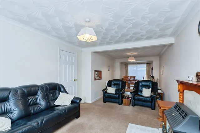 Jacklin Drive, Rushey Mead, LE4, photo 2
