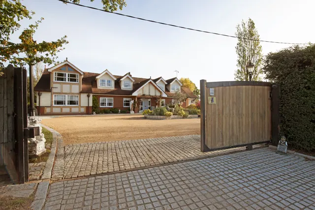 4 bedroom house, De Beauvoir Chase, Downham