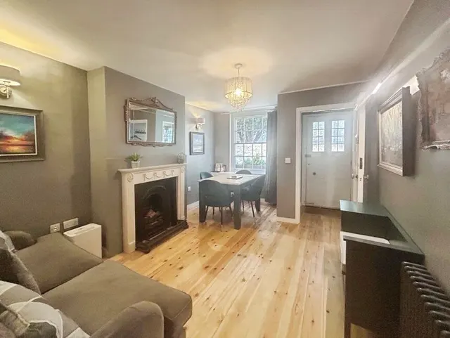 Church Square, Rye, TN31, photo 2