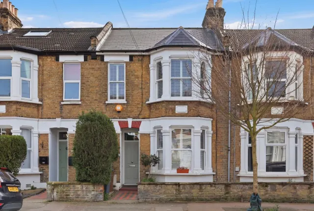 Albert Road, Leyton, E10, photo 1