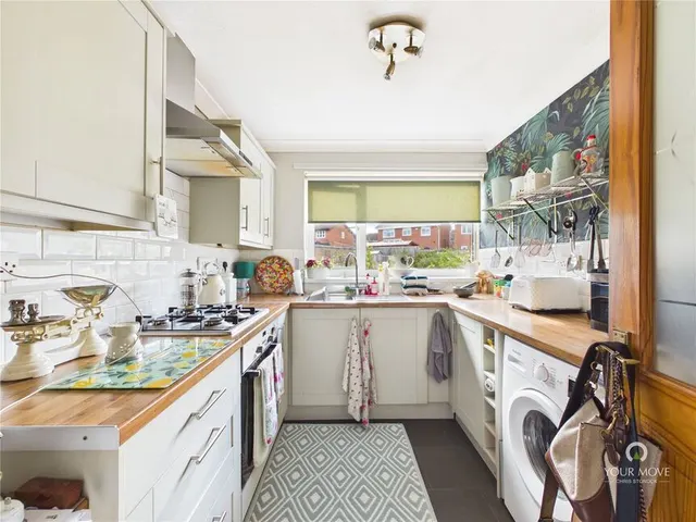 Norton Close, Chester Le Street, DH2, photo 3