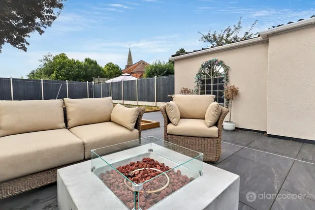 Highfield Road, Attleborough, CV11, photo 2