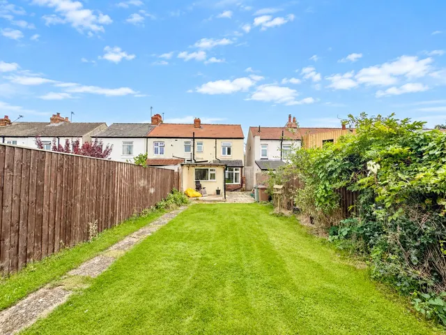 Newton Cross Lane, Wirral, CH48, photo 3