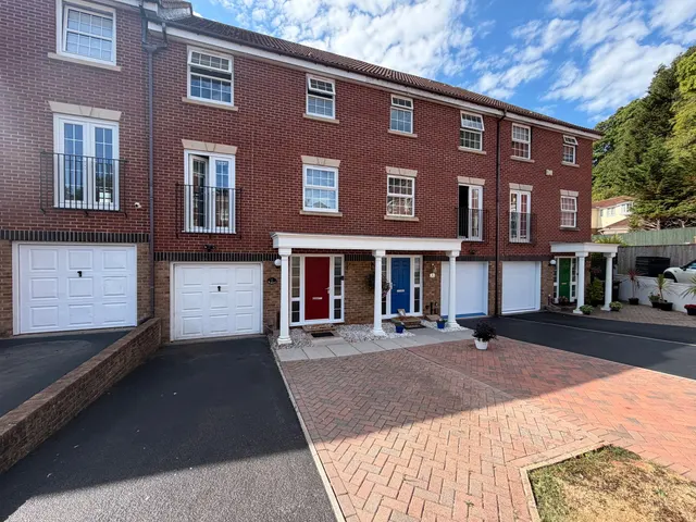 Durham Close, Preston, Paignton, photo 1