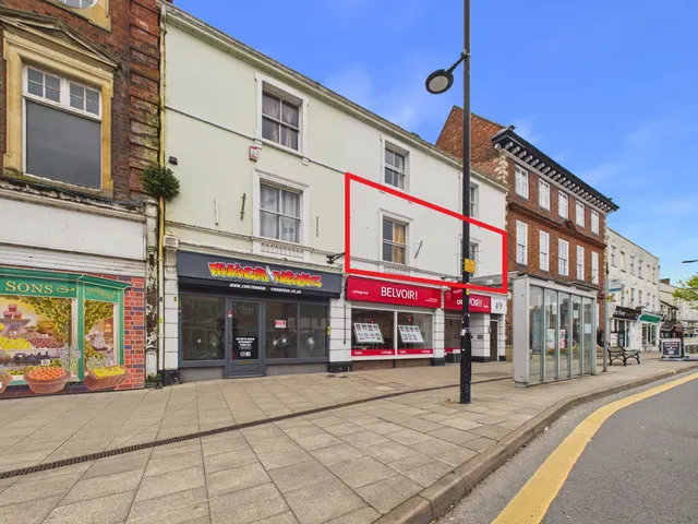 High Street, Evesham, WR11, photo 1
