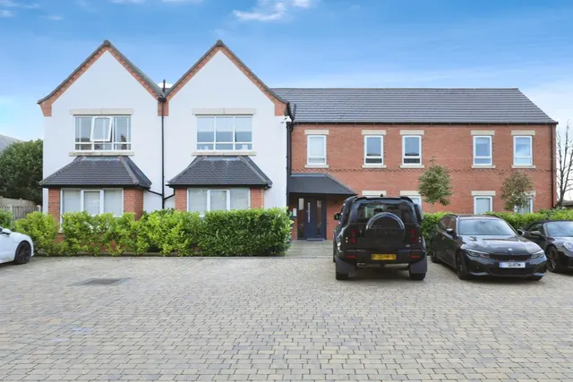 Station Road, Bawtry, Doncaster, photo 1