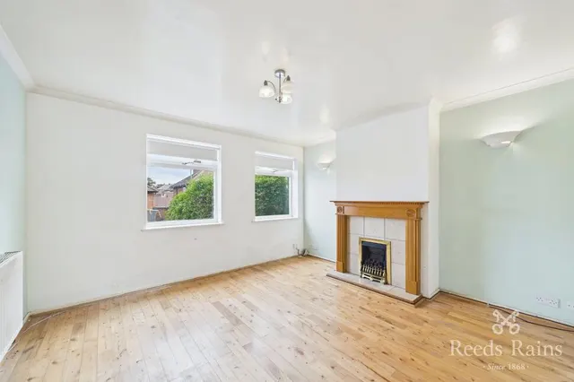 Photo 2 — Crossfields, Huddersfield, West Yorkshire, HD5