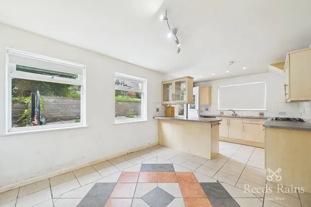 Photo 3 — Crossfields, Huddersfield, West Yorkshire, HD5