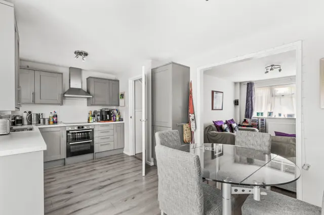 Millstream, Weston Turville, HP22, photo 2