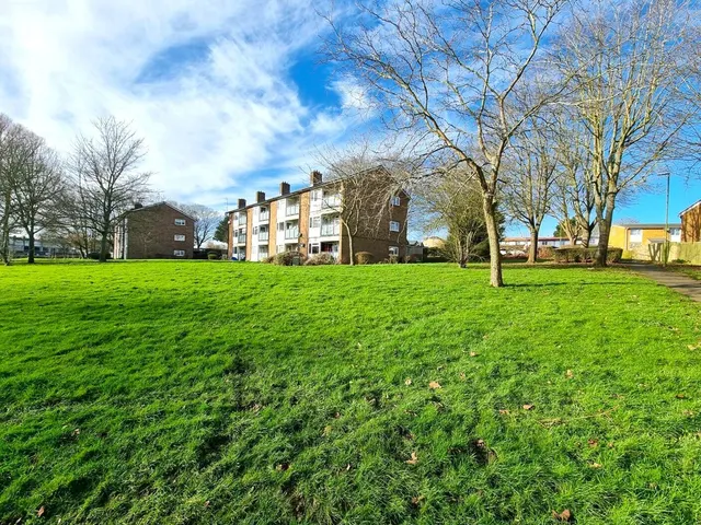 STEVENAGE, photo 1
