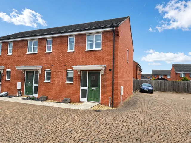 Market Rasen Drive, Bourne, PE10, photo 1