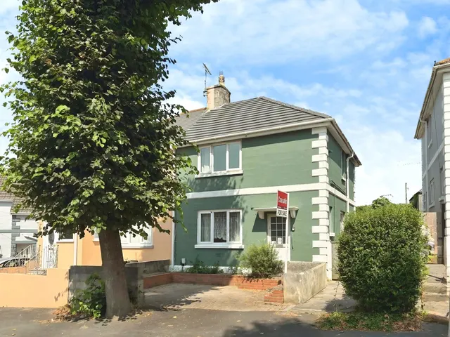 Austin Avenue, Plymouth, photo 1