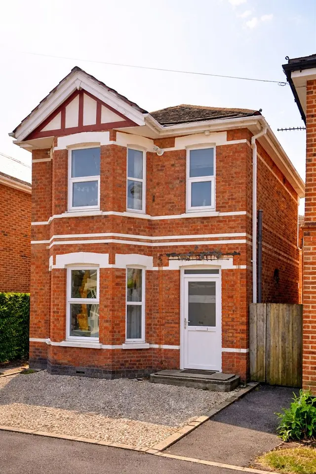 Withermoor Road, Bournemouth BH9 2PA, photo 1
