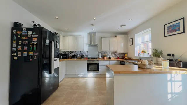 Photo 3 — Alltacham Drive, Pontardawe, Swansea