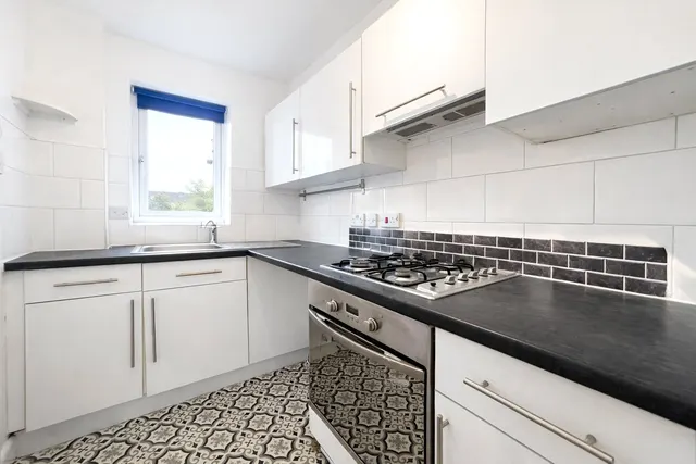Rye Grove, West Derby, L12, photo 3