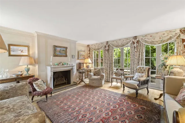 Photo 3 — Eglantine Road, London, SW18 2DE