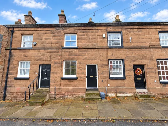 Quarry Street, Woolton, L25, photo 1