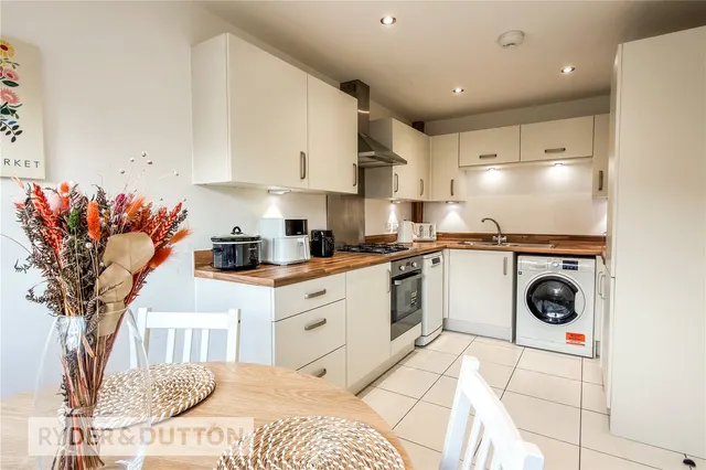 John Hogan V C Road, Miles Platting, M40, photo 2