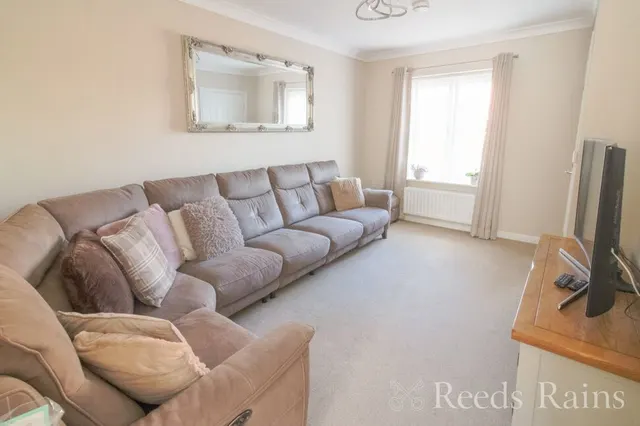 Photo 2 — Churchill Lane, Ellesmere Port, Cheshire, CH65