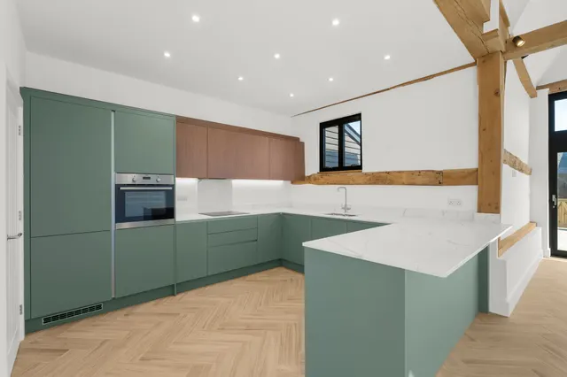 Dunmow Road, Hatfield Heath, CM22, photo 3