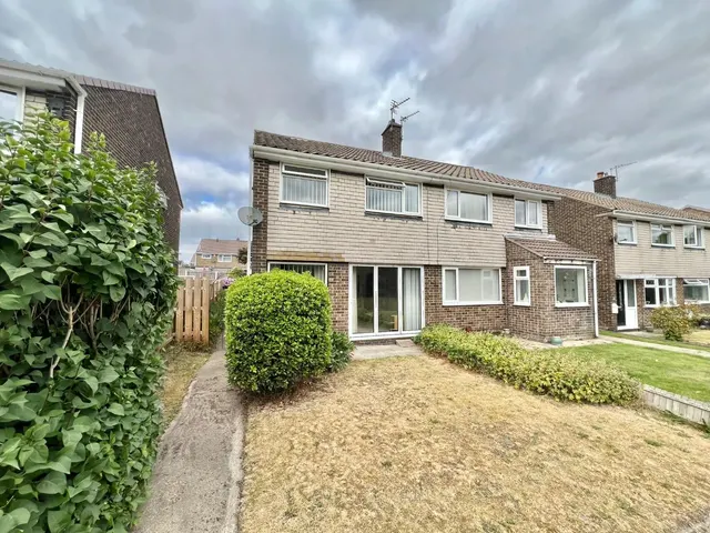 Corscombe Close, Ferryhill, DL17, photo 1