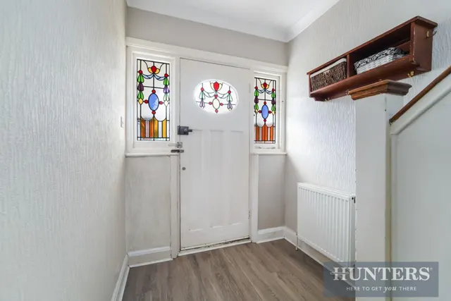 Photo 3 — Courtenay Road, Worcester Park.