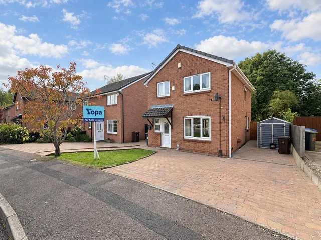 Swinderby Drive, Oakwood, DE21, photo 1