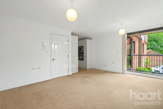 Crossways Road, Hindhead, GU26, photo 2