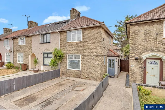 Finnymore Road, Dagenham, RM9, photo 1
