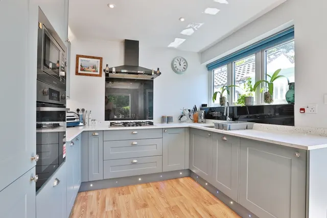 Braeside Road, St. Leonards, BH24, photo 2