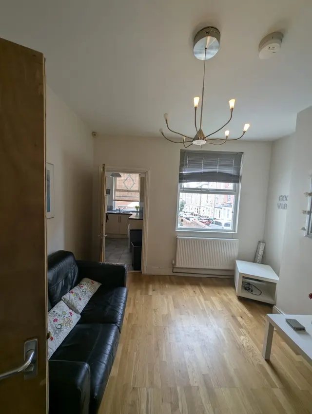 Maples Street, Nottingham, NG7, photo 3