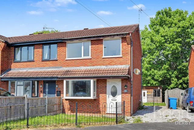 Manifold Drive, Derby, DE24, photo 1