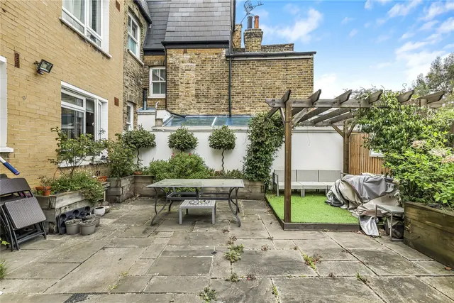 Stokenchurch Street, Fulham, London, SW6, photo 1