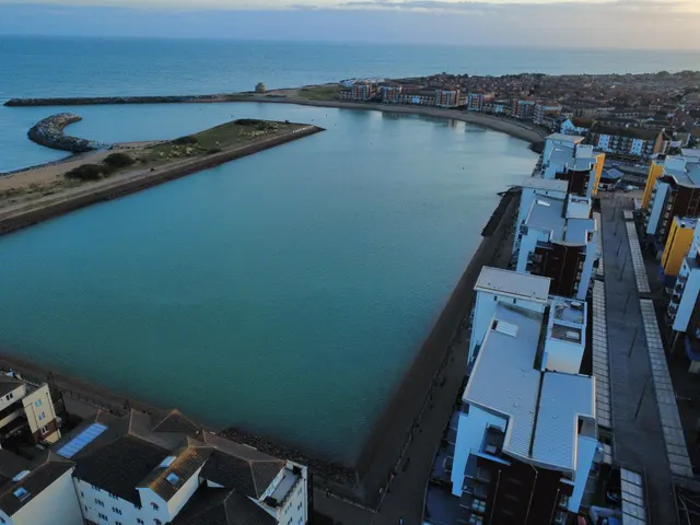 Midway Quay, Eastbourne, BN23, photo 2