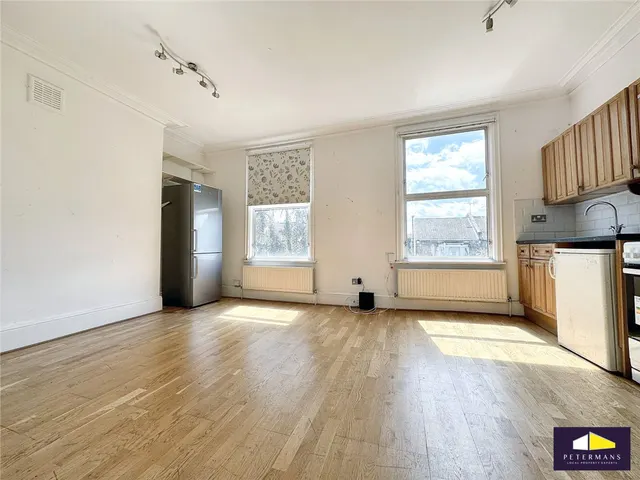 Underhill Road, London, SE22, photo 1