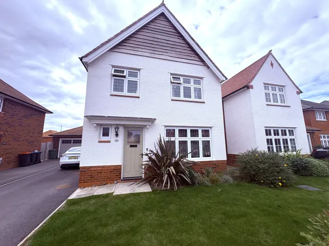 Saturn Drive, Chester, CH4, photo 1
