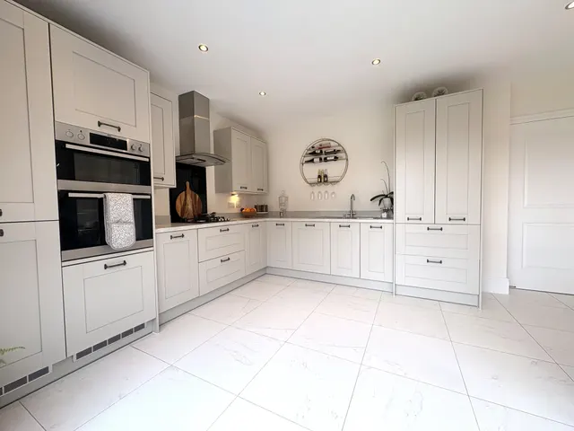 Saturn Drive, Chester, CH4, photo 3