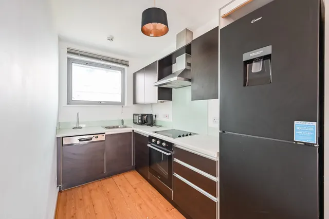 Photo 3 — Apartment 106, 417 Wick Lane, London