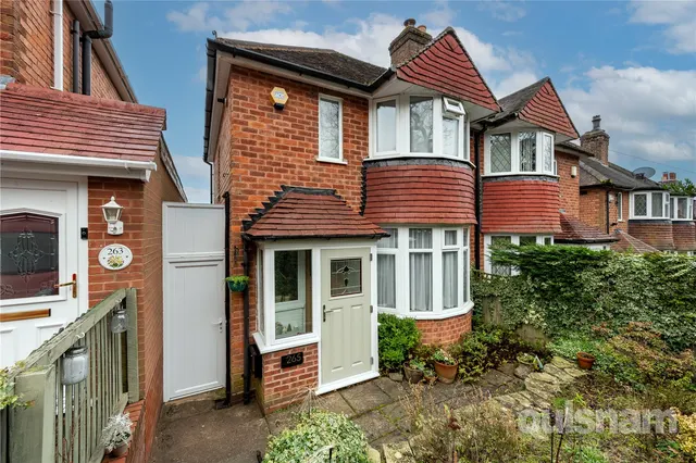 Leach Green Lane, Rednal, Birmingham, West Midlands, B45 8EB, photo 1