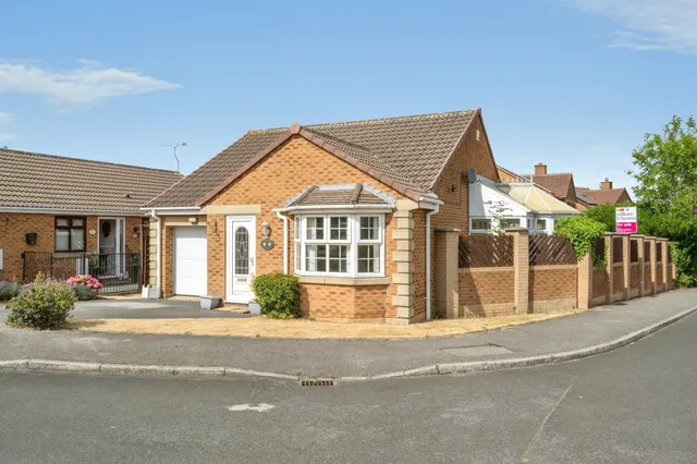 Victoria Way, Maltby, Rotherham, photo 1