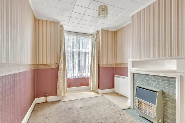 Photo 3 — Coleridge Road, North Finchley, N12